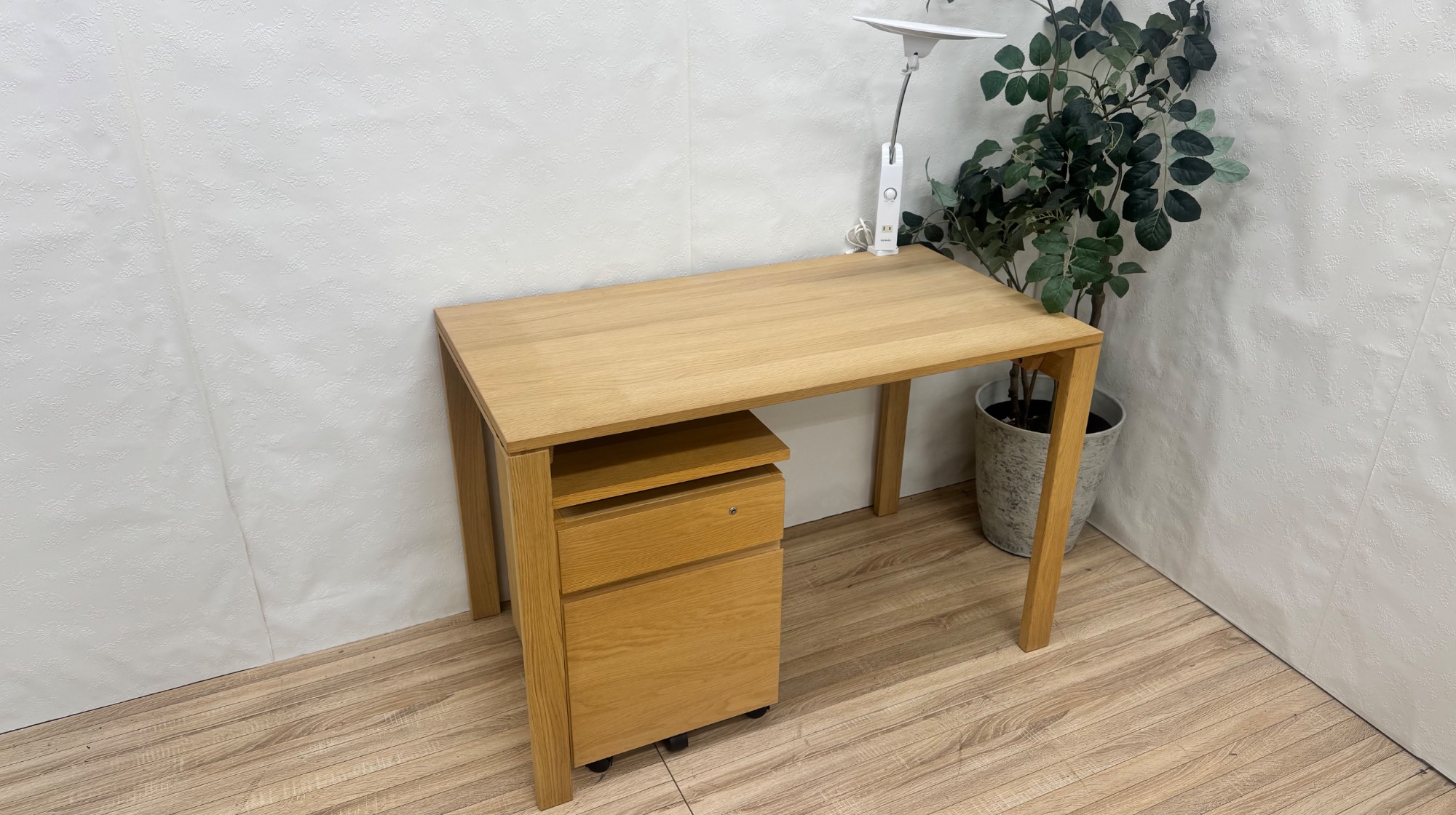 新入荷情報】ナチュラルでどんなお部屋にもマッチ！karimoku(カリモク 