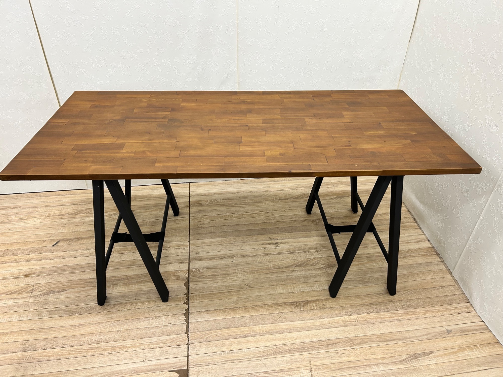 チーク材　ダイニングテーブル（※必ず別ページにて付属品も購入してください） 使い込むことで色艶が増すチーク材の魅力！東谷のダイニング