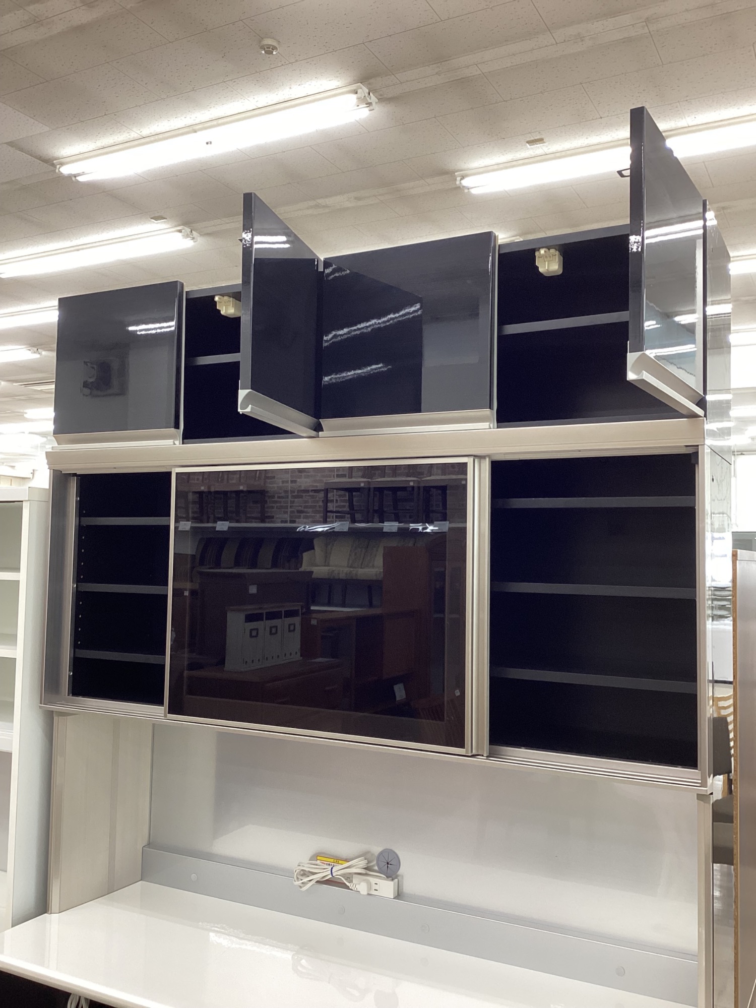 新入荷情報】高級感のある見た目で大容量の収納力！！Pamouna(パモウナ 