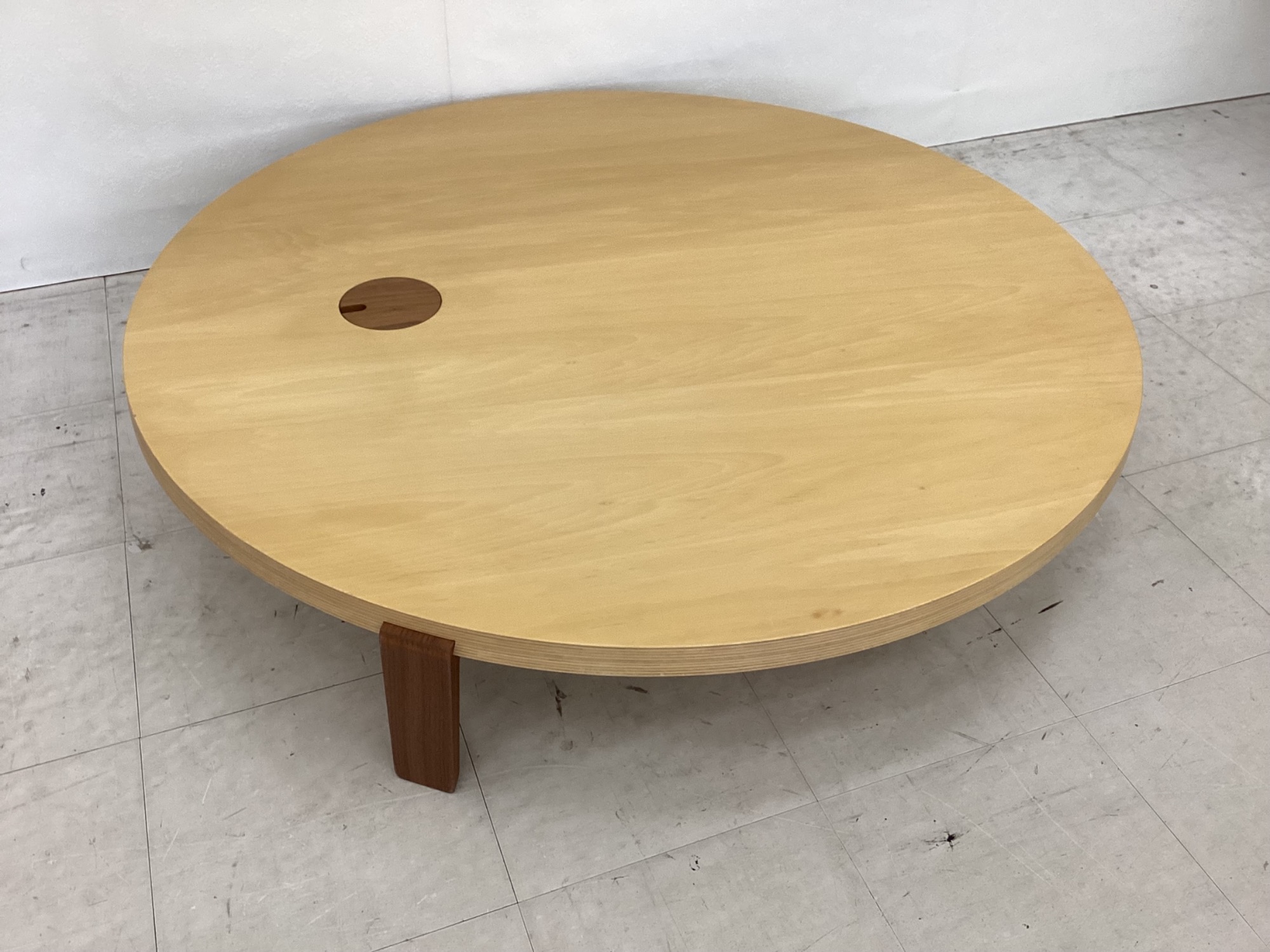 HR464 【レアデザイン】日進木工 nissin KO-DAI 丸テーブル 飛騨家具 nissin 日進木工 White Wood ホワイトウッド ラウンド