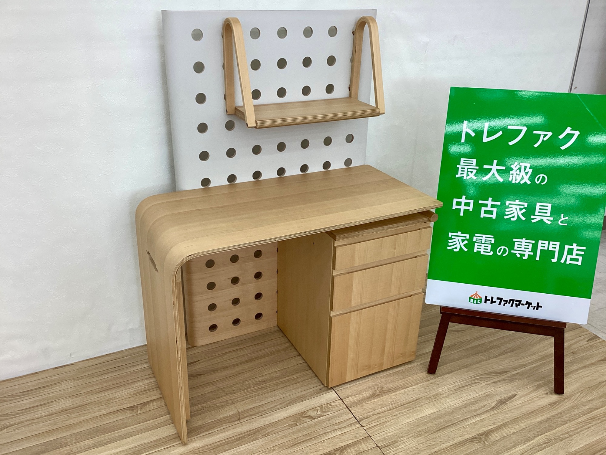 新入荷情報】スマートで拡張性のあるデスク！ACTUS(アクタス)の