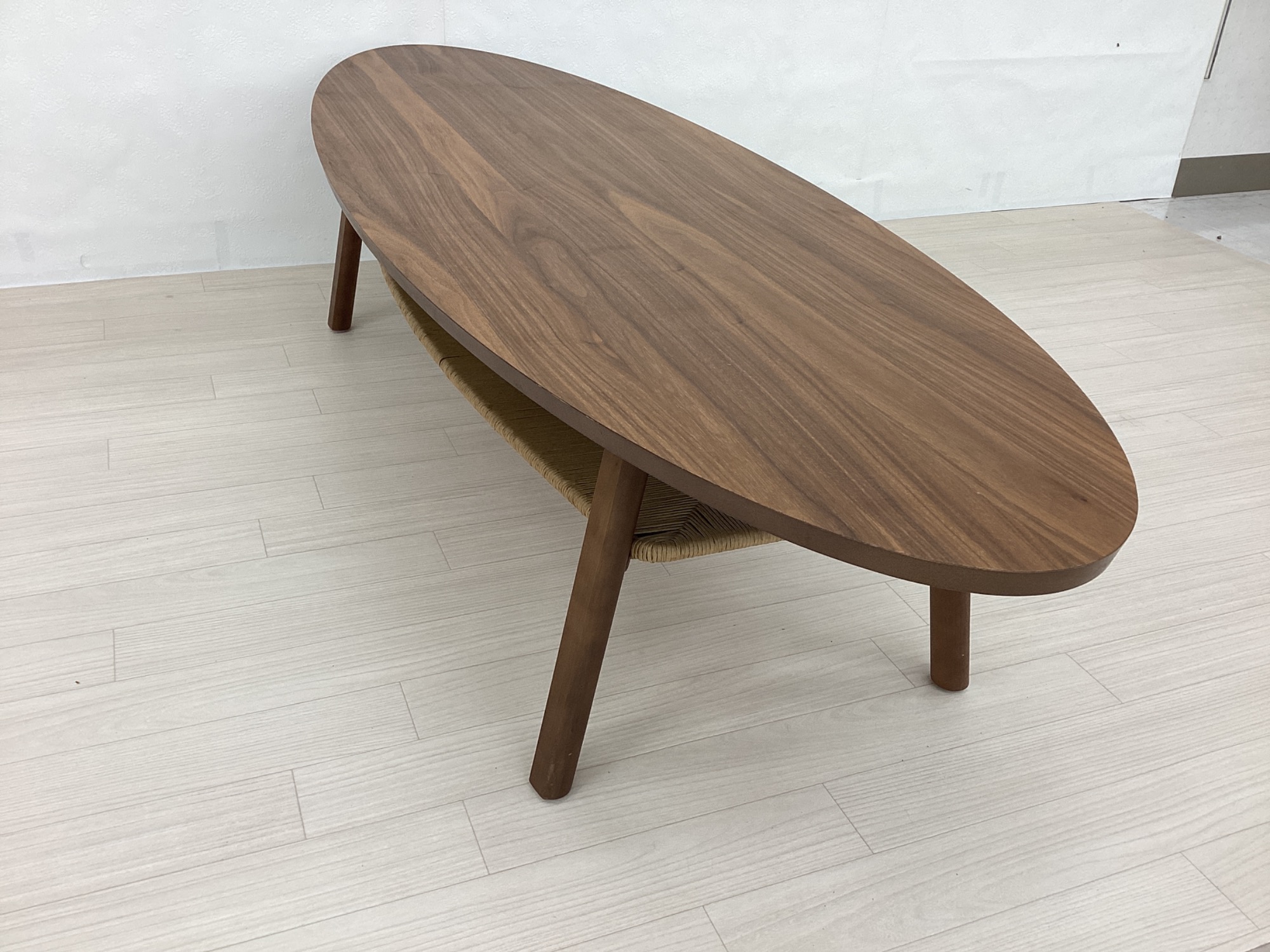 新入荷情報】収納棚付きでおしゃれな一品！！IKEA(イケア)の