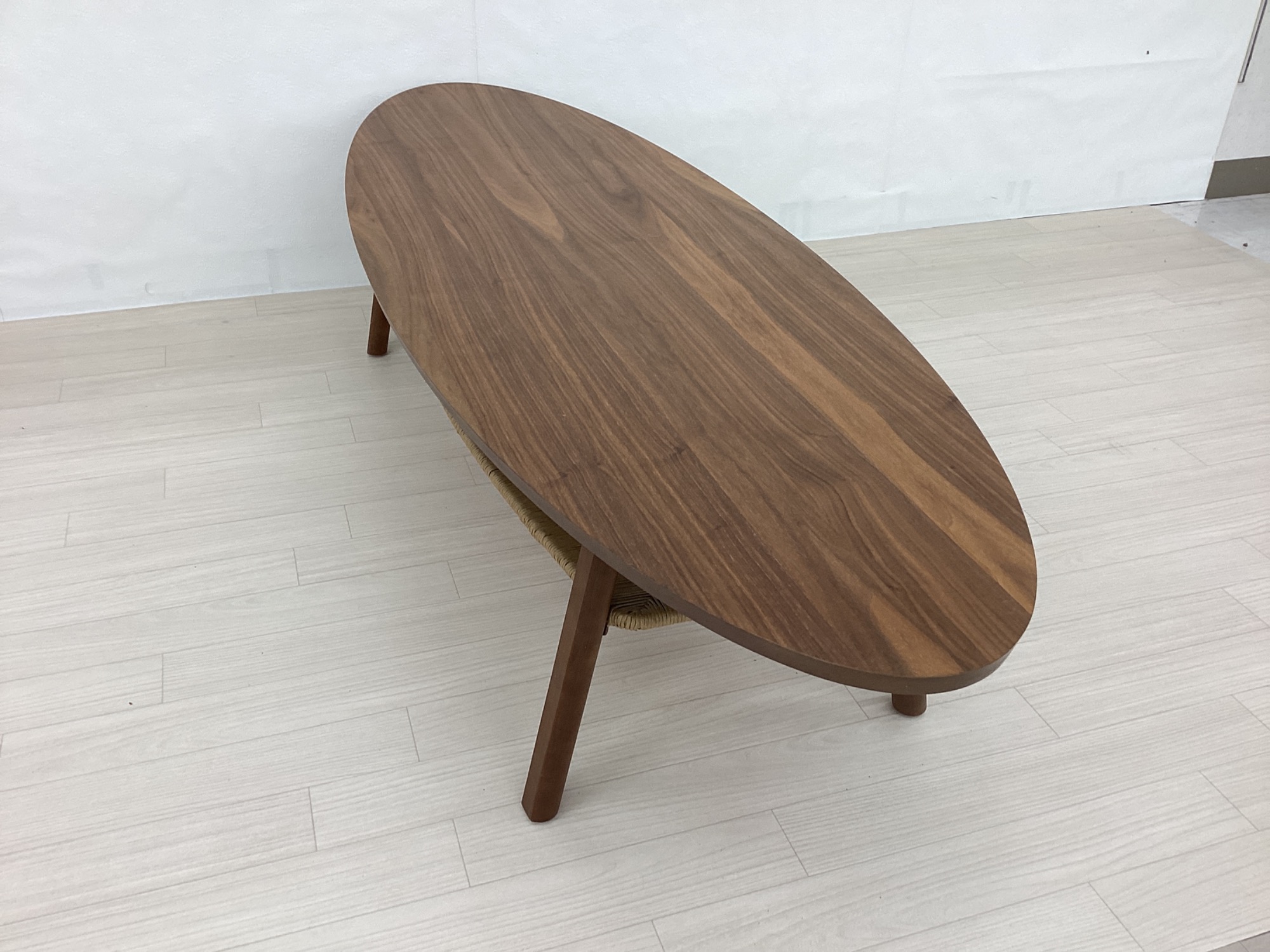 新入荷情報】収納棚付きでおしゃれな一品！！IKEA(イケア)の