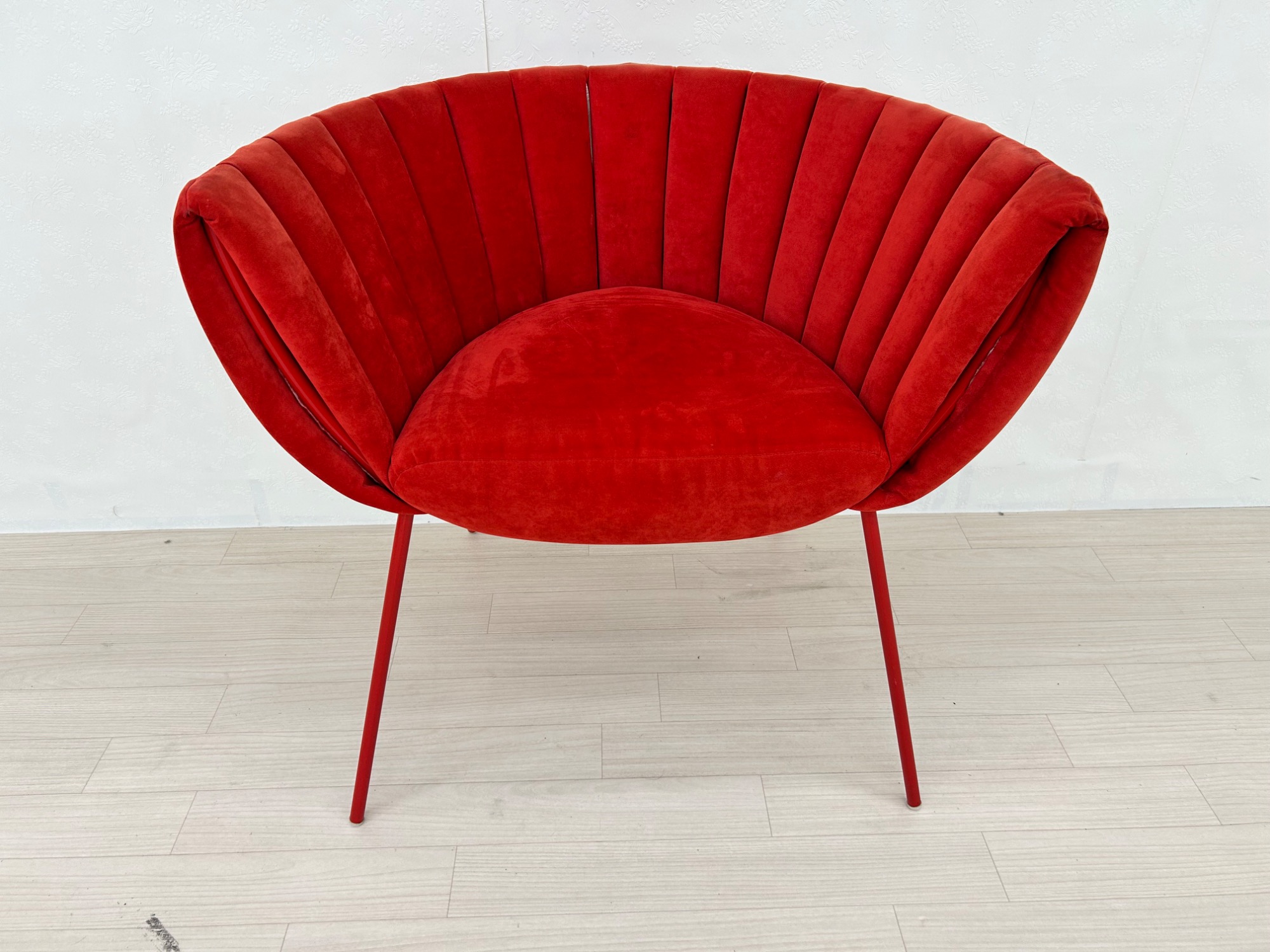 Abita Style アビタスタイル ラウンジチェア USED レッド 在庫有 新入荷情報】個性的でありながら調和のとれたデザイン！Abita