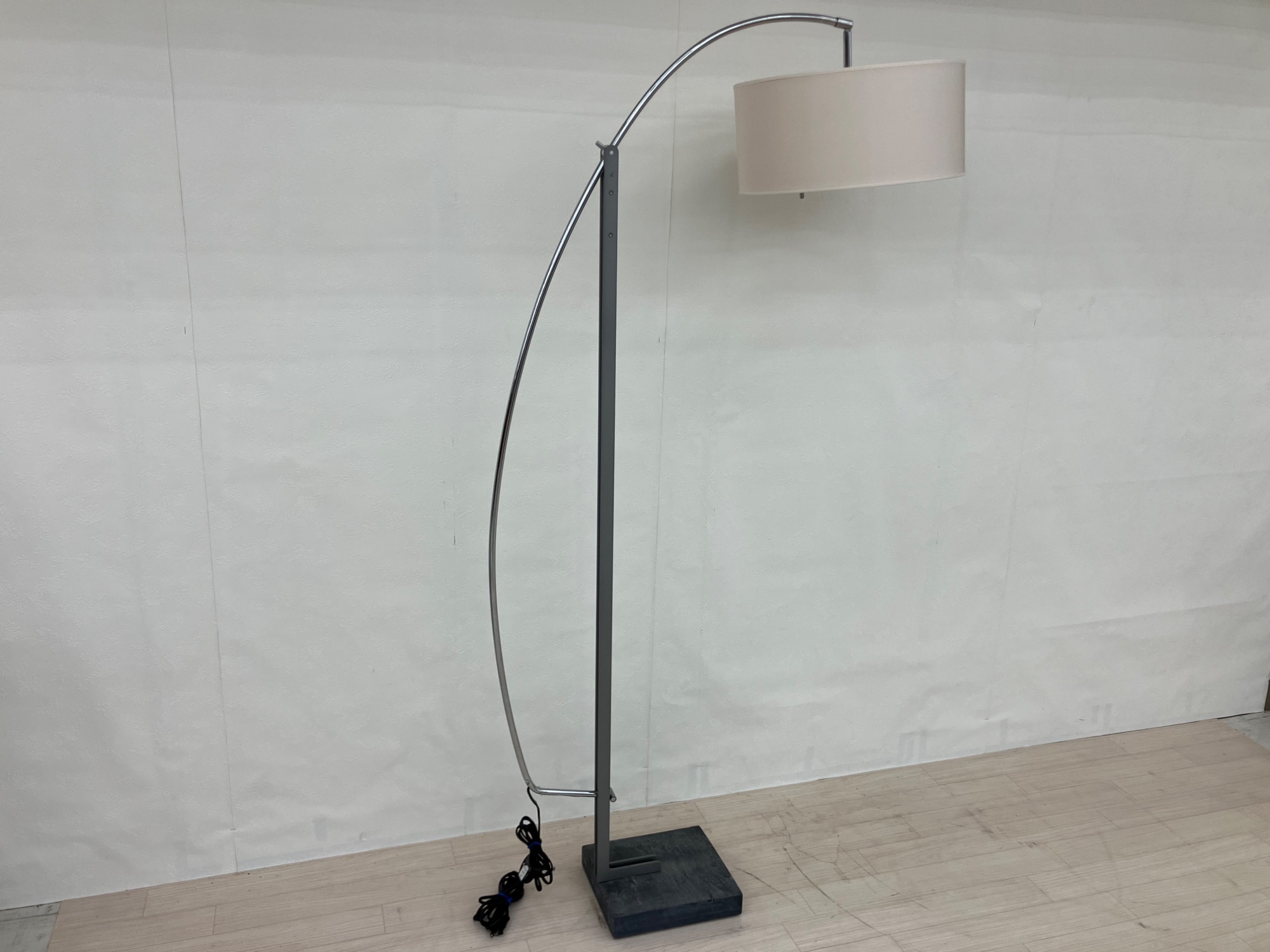 リーンロゼ ligne roset◆フロアランプ スタンドライト フロアスタンド 楽天市場】☆ligne roset 23万「MAMA」フロアスタンドライト