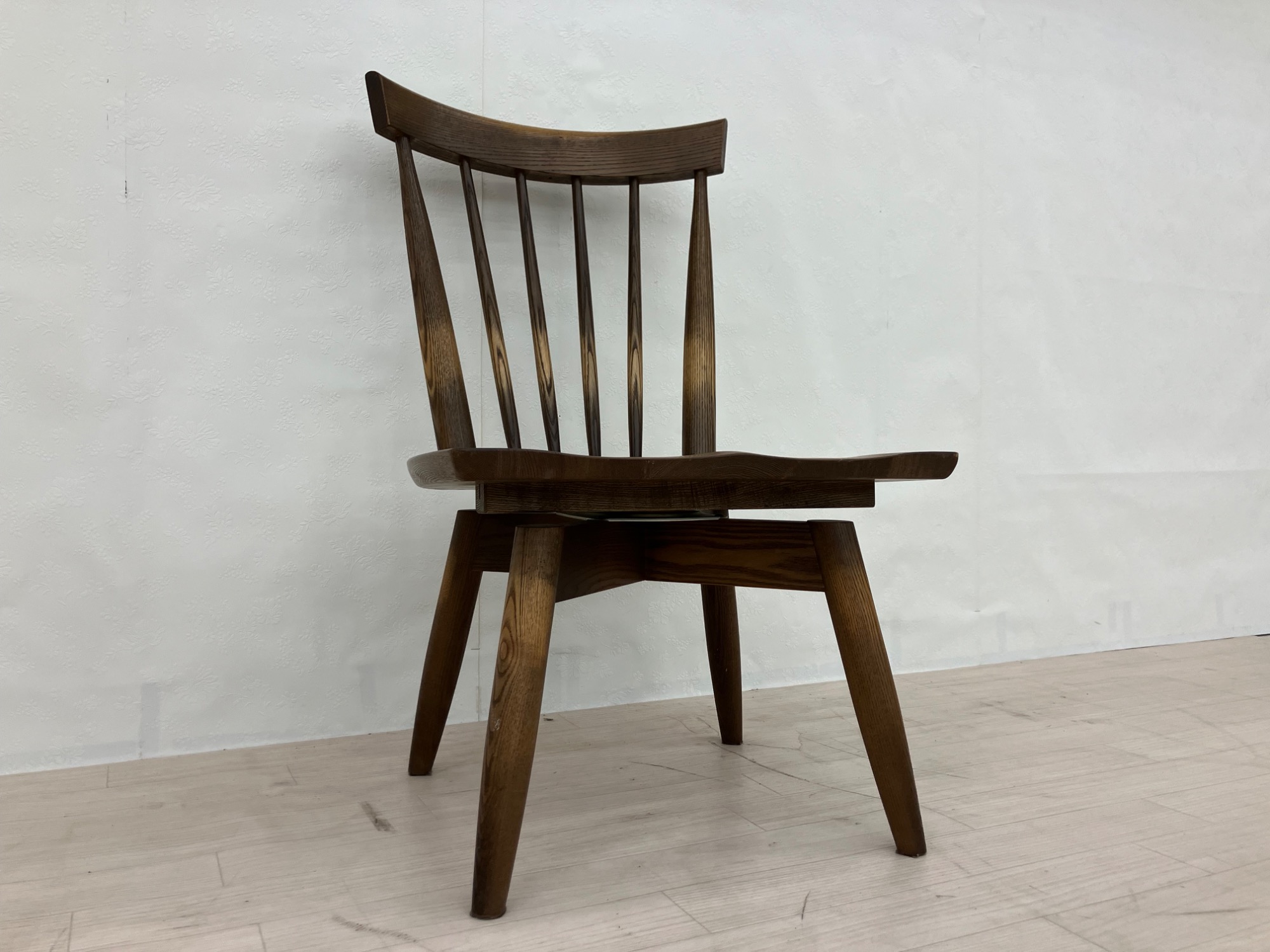 新入荷情報】シンプルながらも見た目以上の座り心地！NAGANO INTERIOR