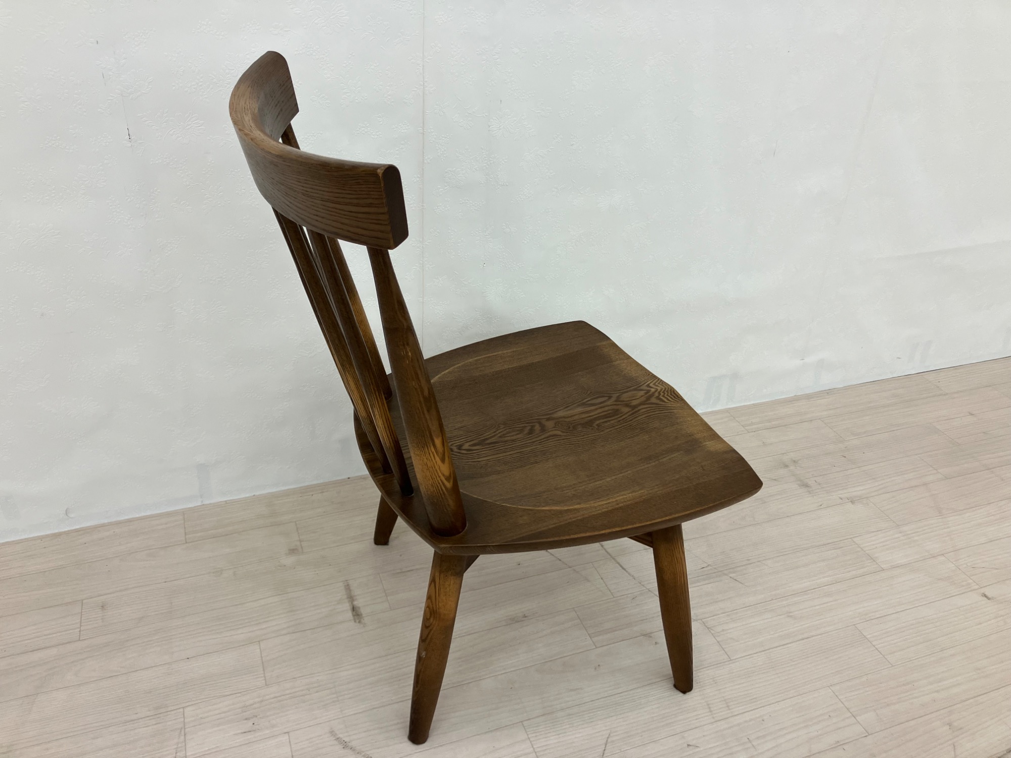 新入荷情報】シンプルながらも見た目以上の座り心地！NAGANO INTERIOR