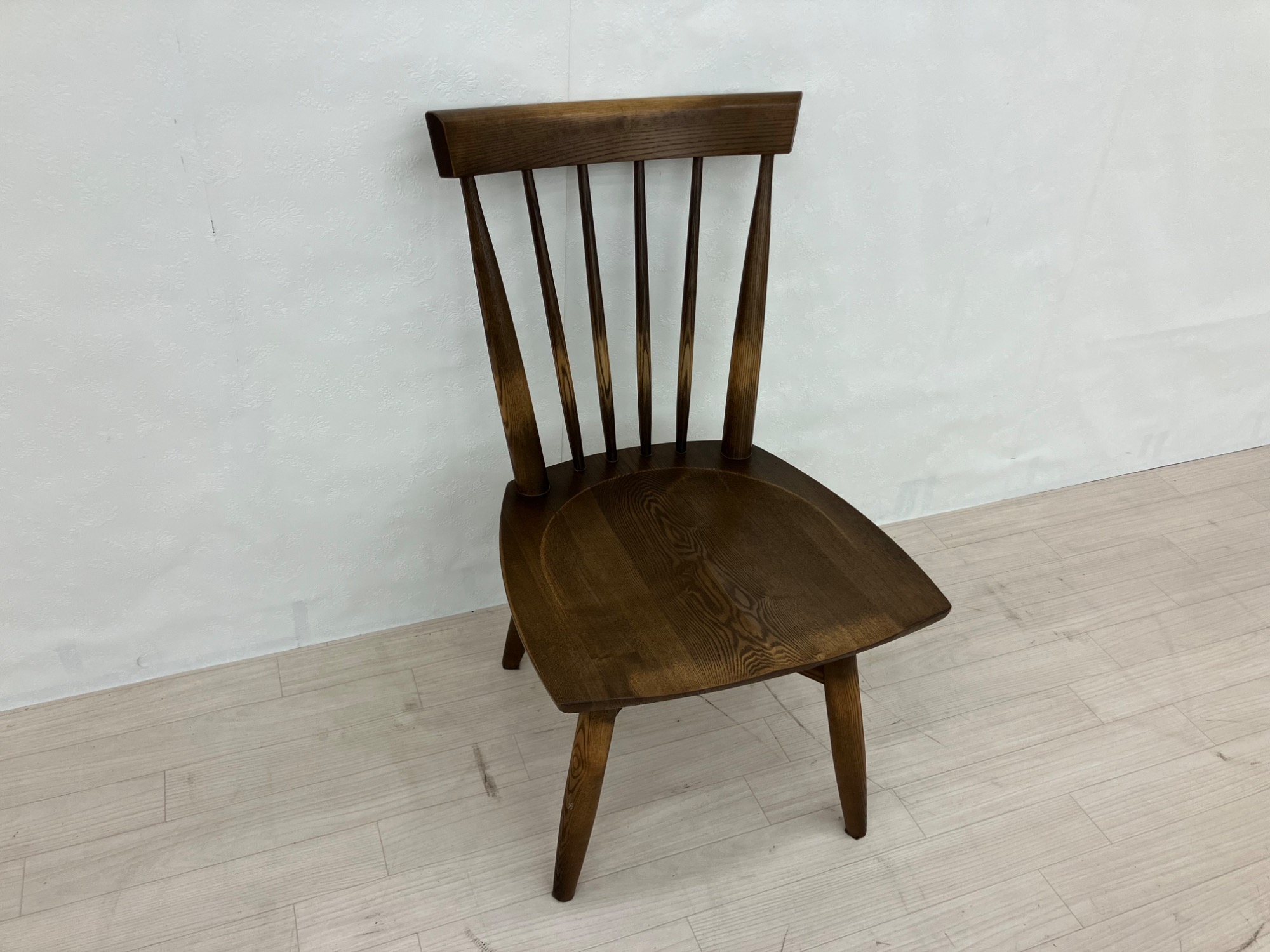 新入荷情報】シンプルながらも見た目以上の座り心地！NAGANO INTERIOR