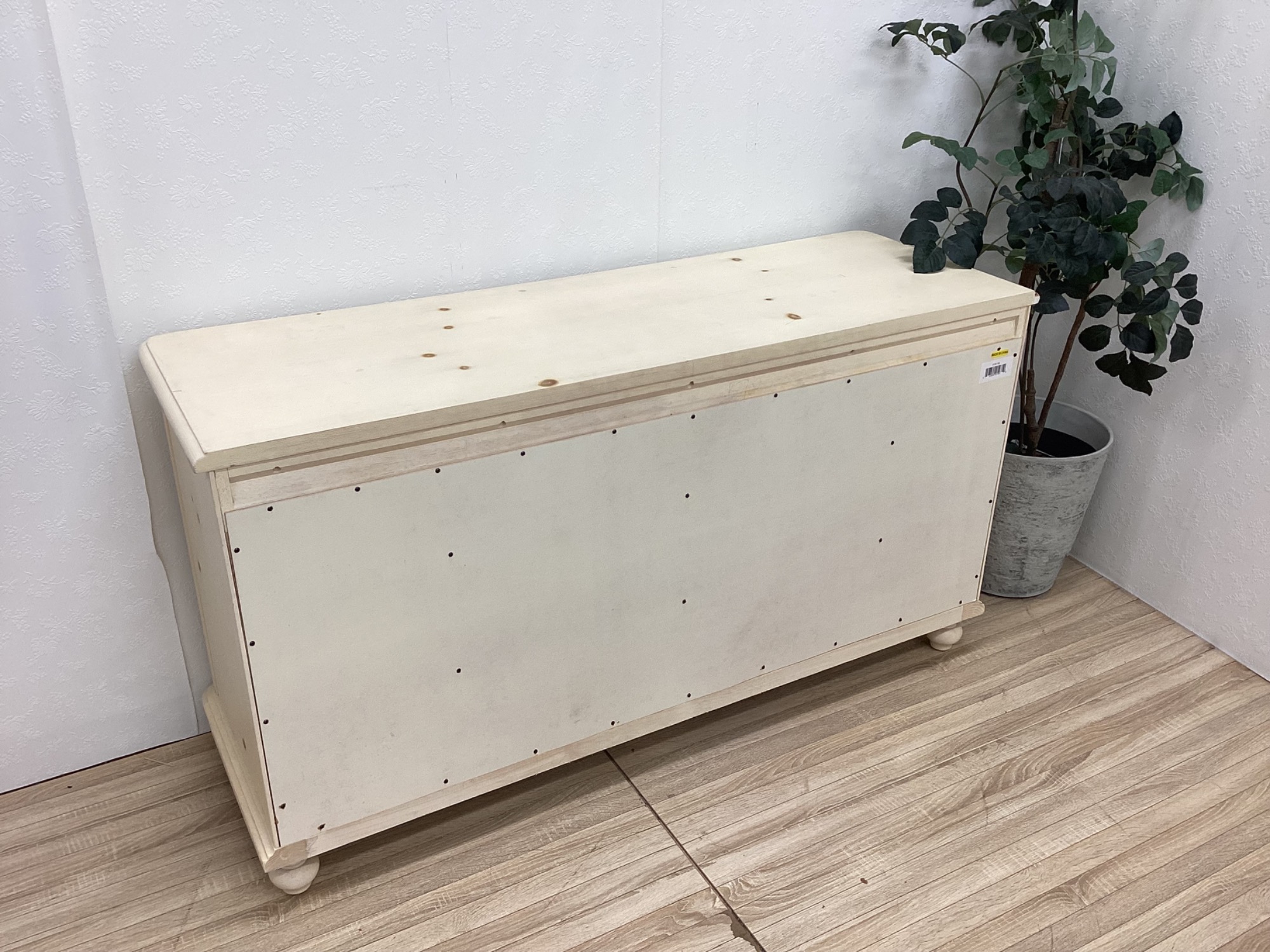 お値段見直しました！】圧迫感のないロースタイルで空間広々