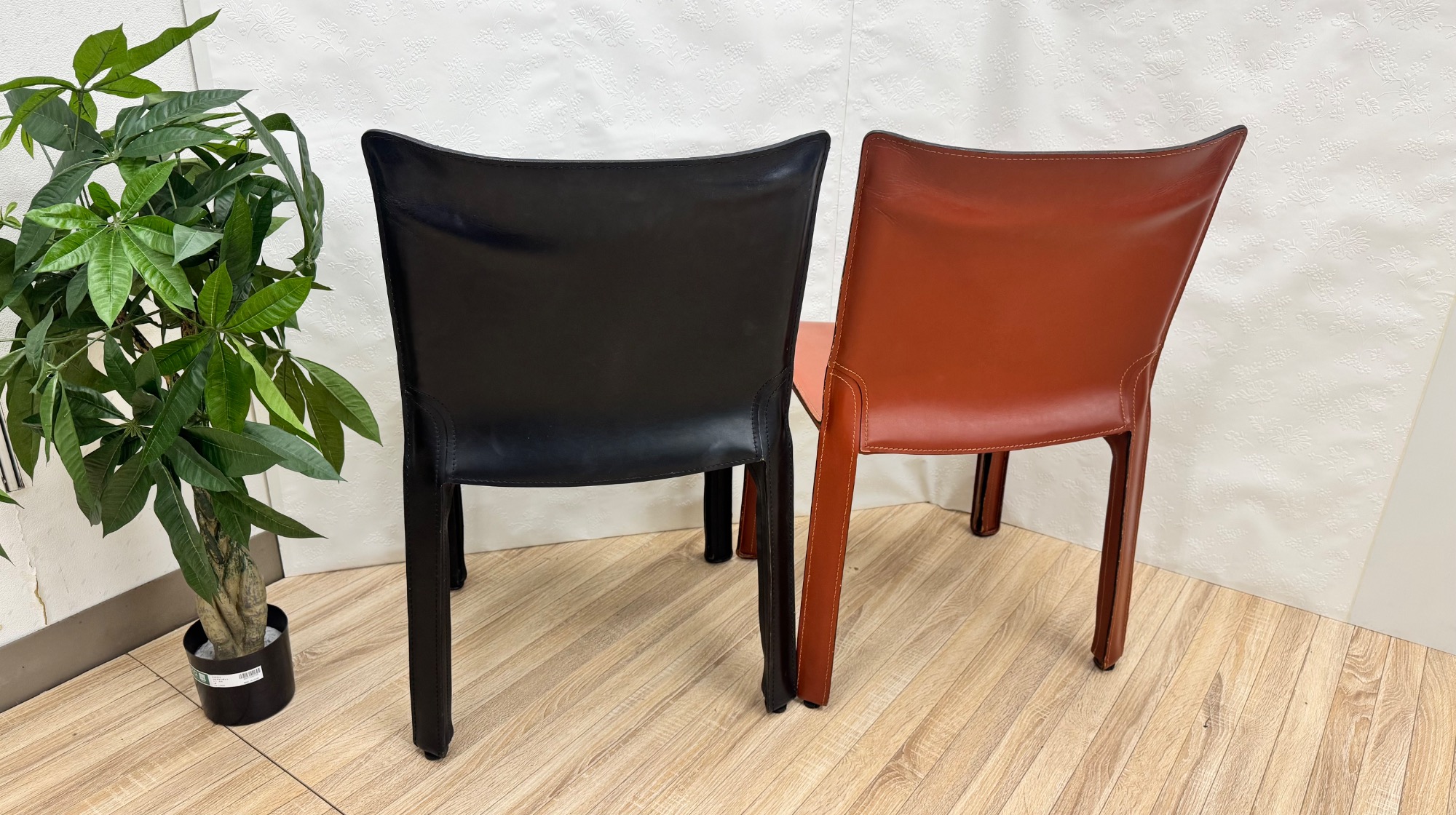 B【さらに✖️4値下げしました❗️】カッシーナ キャブ アームレスチェア ブラウン B【さらに✖️4値下げしました❗️】カッシーナ キャブ アームレス