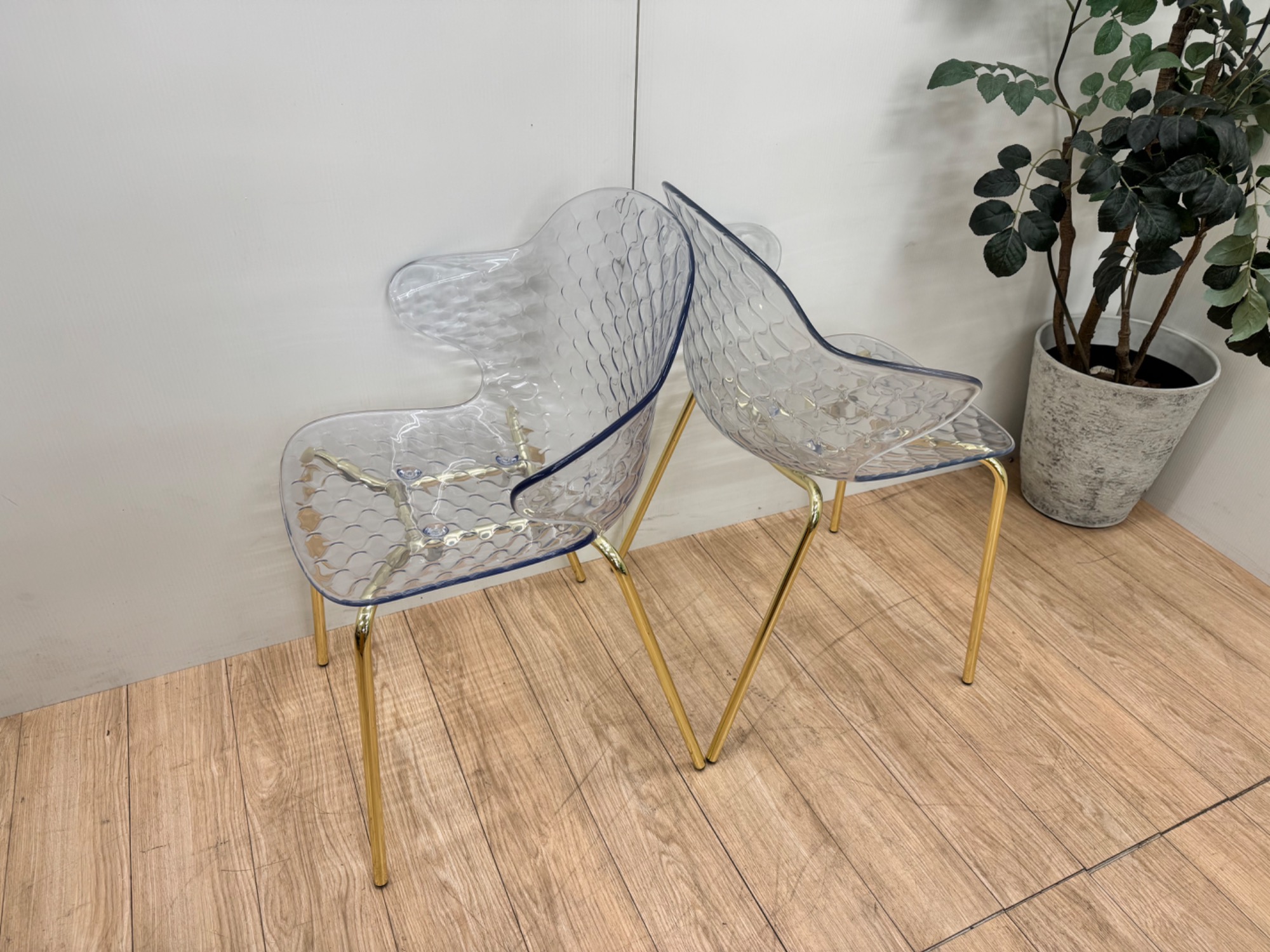 お値下げしました！】シンプルながらも存在感有り！CALLIGARIS