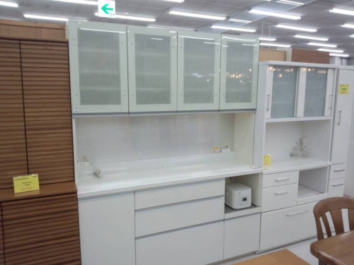 カップボードのﾊﾟﾓｳﾅ