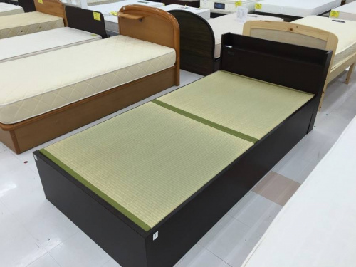 家具・インテリアのベッド