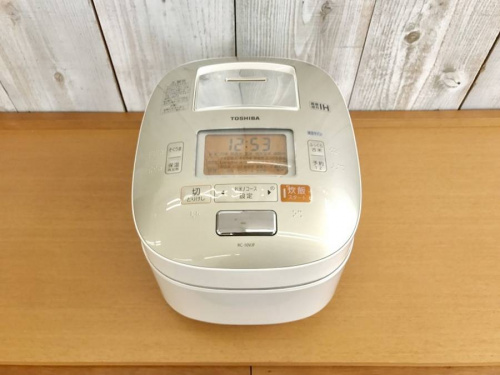 ソファのダイニングセット