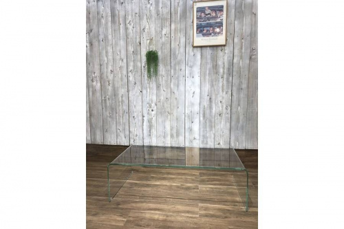 家具・インテリアのテーブル