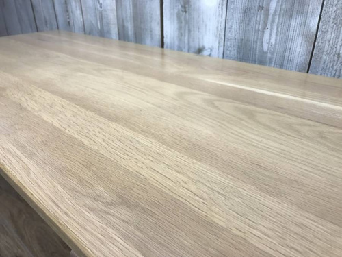 テーブルのニトリ