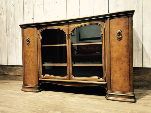 特選家具のアンティーク