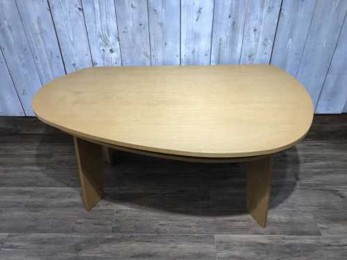 ダイニングセットの福地家具