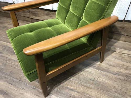 カリモク60のソファー