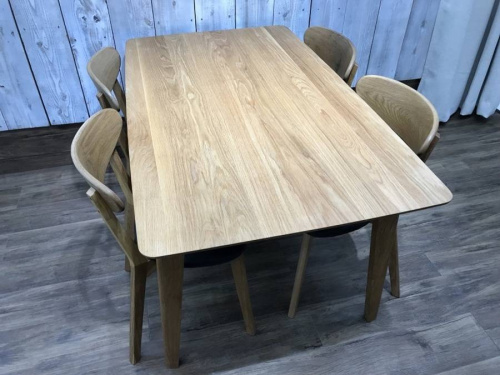 家具のダイニングセット