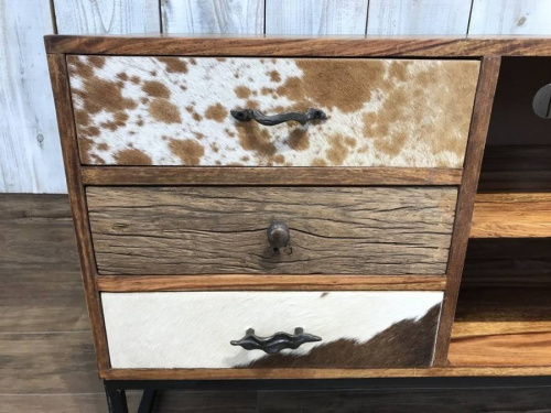 いちおし特選家具のKARE DESIGN
