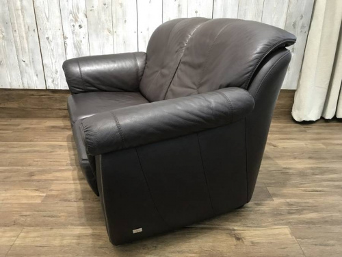 いちおし特選家具のHimolla