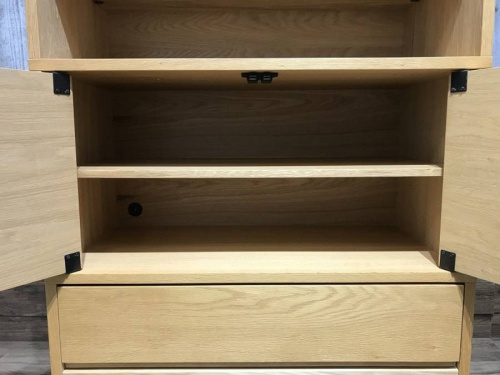無印良品のキャビネット