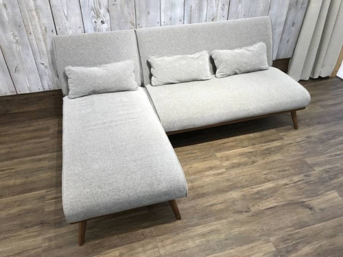 UNICO カウチソファ