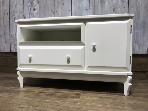 テレビ台の中古家具