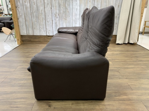 カッシーナのソファ