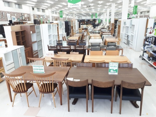 家具のダイニングセット