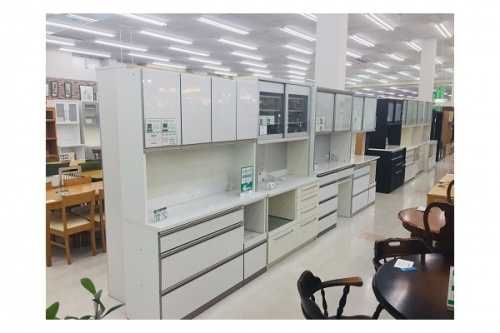 家具のカップボード・食器棚