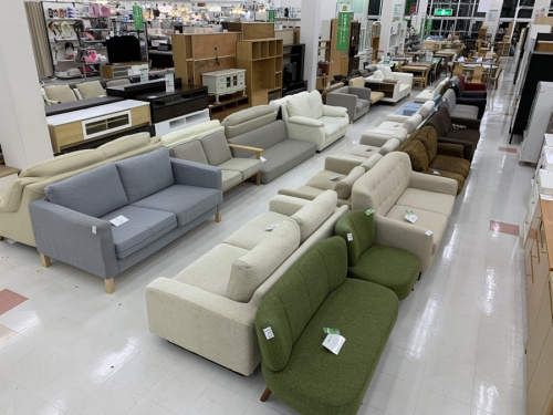 マーケット　中古　家具