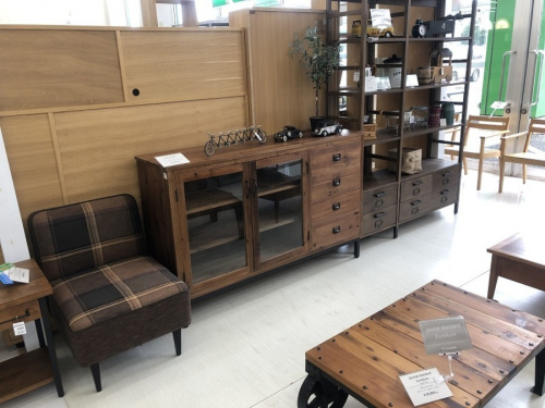 男前インテリアの特選家具