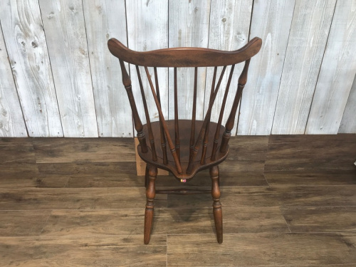 特選家具のキツツキ