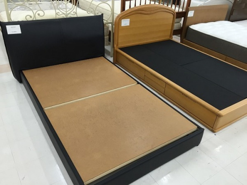 中古マットレスのベッド　