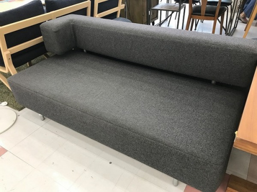 ソファのテーブル