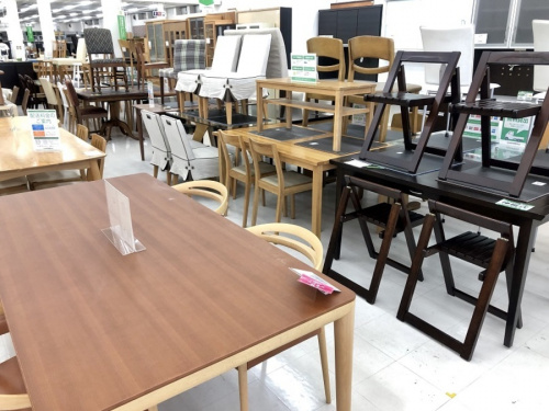 中古　ダイニングセットの特選家具