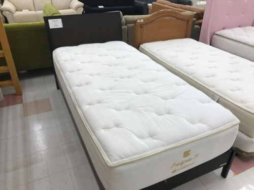 中古ベッドのダブルベッド