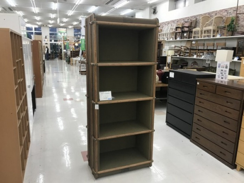 中古　キャビネットの本棚