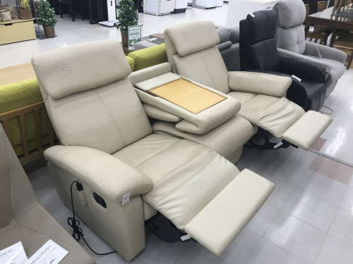 ソファのリクライニングソファ