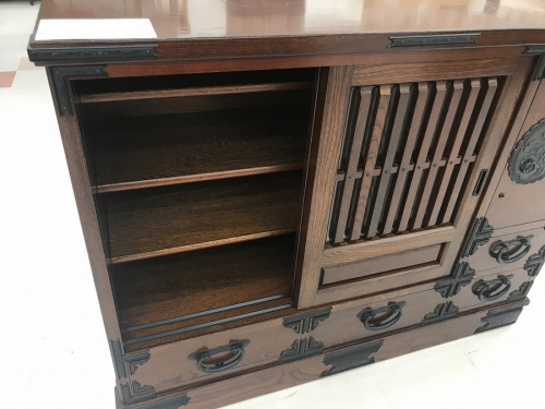 タンス 中古の民芸調