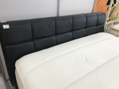 中古ベッドのダブルベッド