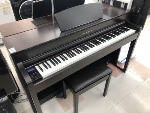 RolandのYAMAHA
