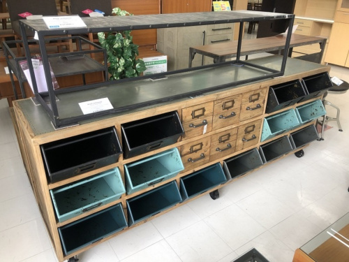特選家具