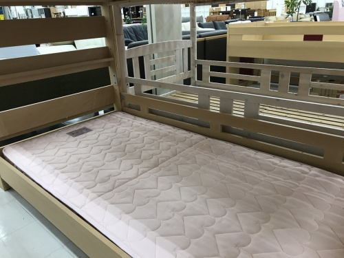中古家具の2段ベッド