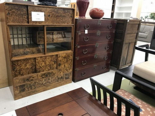 リビングボード