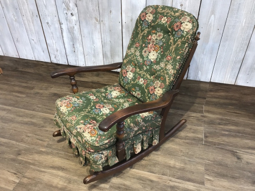 中古家具の飛騨産業