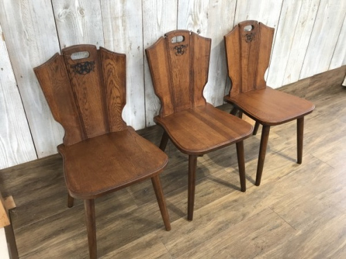 中古家具のカリモク