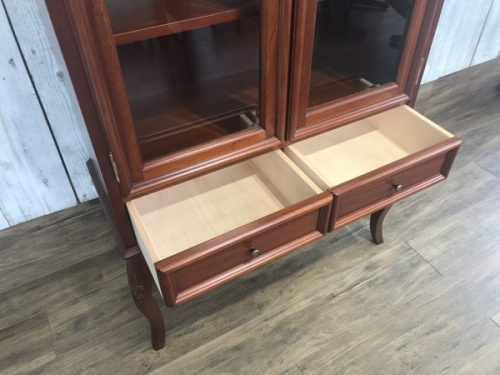 キャビネットの大塚家具